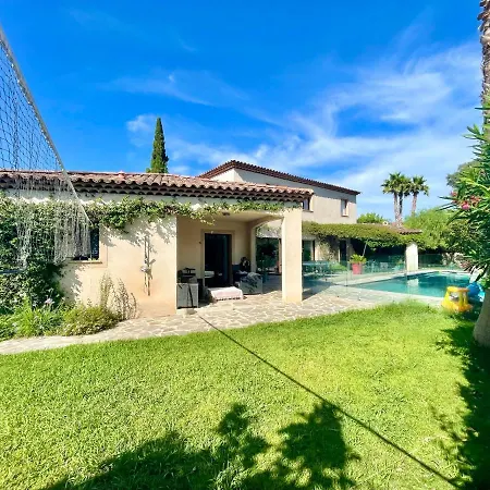 11 Couchages Piscine 4 Ch Proche Villa Fréjus
