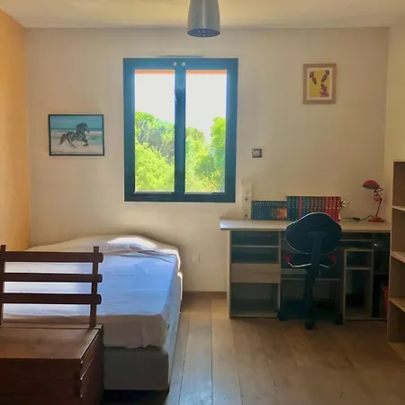 11 Couchages Piscine 4 Ch Proche Villa Fréjus