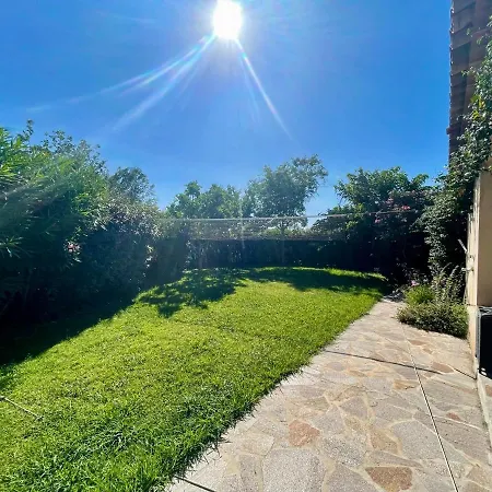 Villa 11 Couchages Piscine 4 Ch Proche